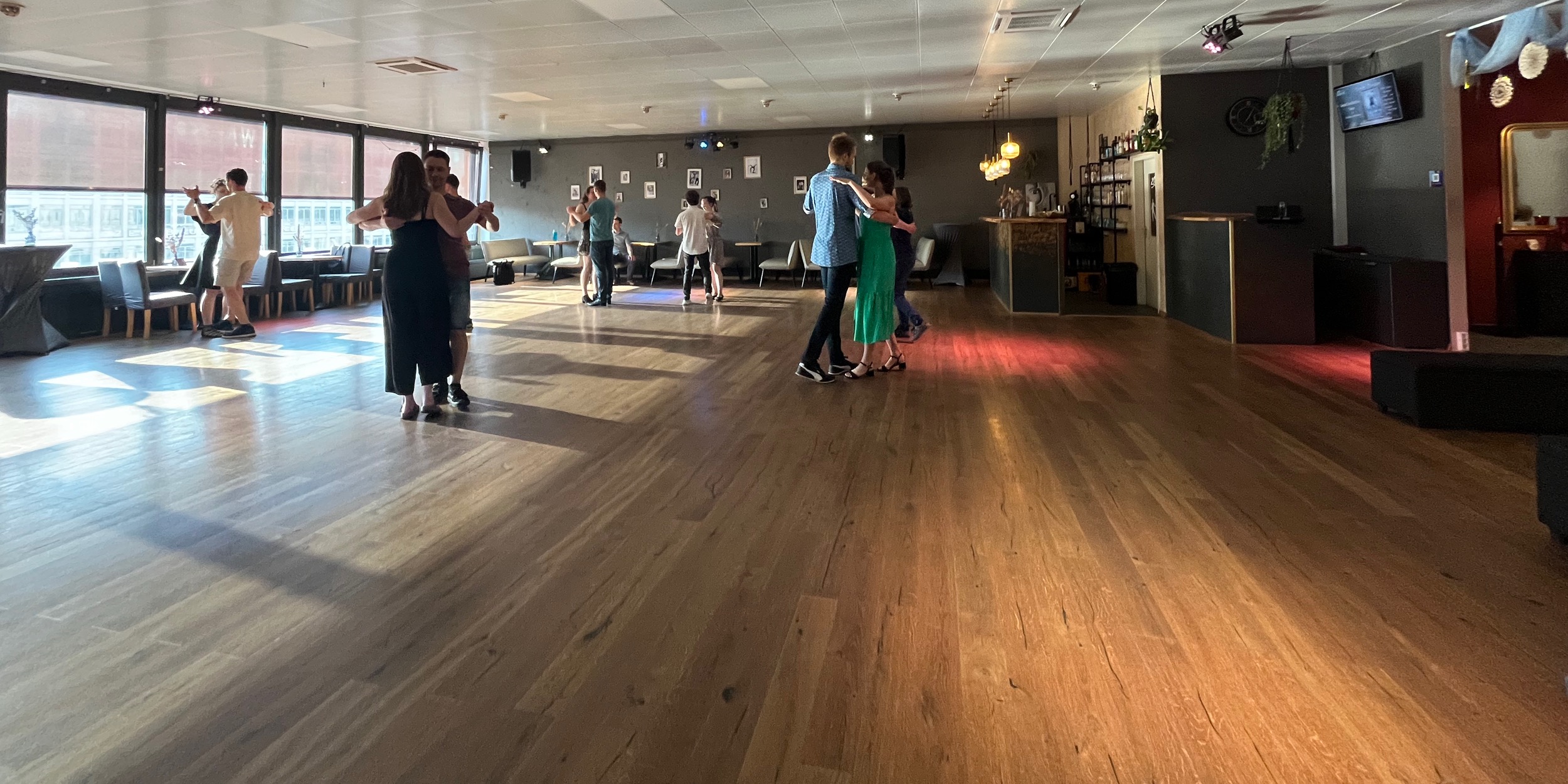 Tanzkurse am Stachus