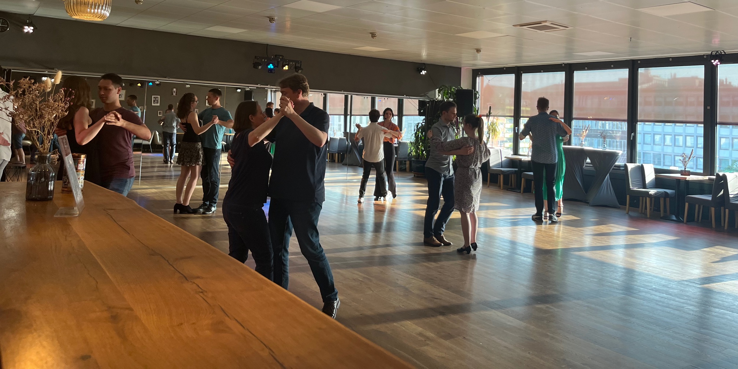 Tanzschule am Stachus - Gesellschaftstanz im Zentrum München